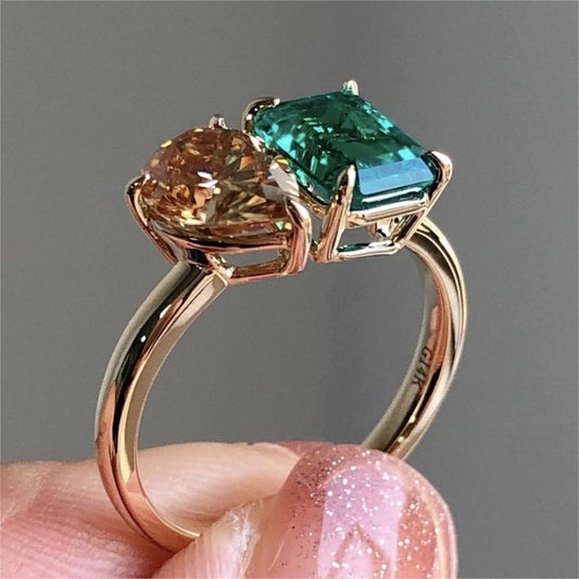Fashion Jewelry Creative Double Main Stone Lady Green Yellow Zircon Square Stone Ring Female Luxury Crystal Engagement Ring Classic Gold Color Wedding Rings For Women Minimalist Bands