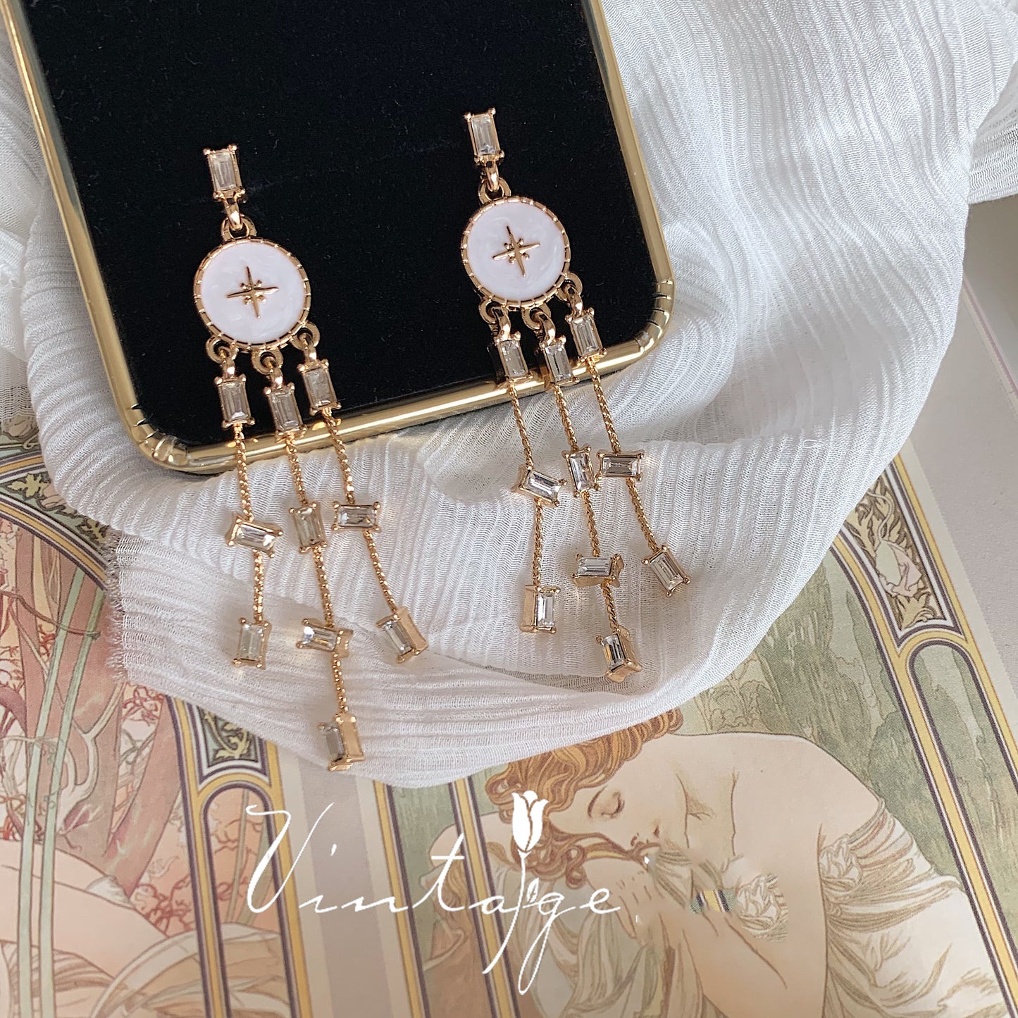 Vintage Palace Rococo Style Elegant High-end Zircon Tassel Long Earrings